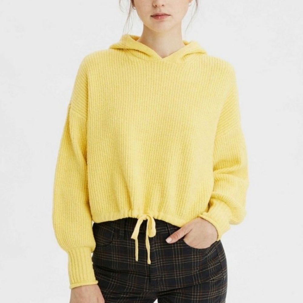 American Eagle Yellow Cropped Drawstring Hooded Sweater